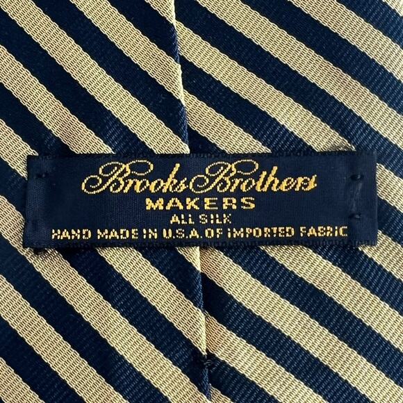 Brooks Brothers Makers Men's Neck Tie All Silk Striped Yellow & Navy Blue - Picture 4 of 8